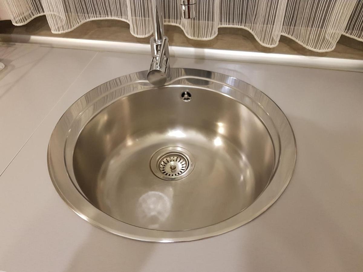 Apartament Ultracentral Monadin 2 Braşov Esterno foto