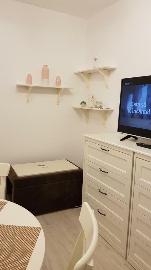 Apartament Ultracentral Monadin 2 Braşov Esterno foto
